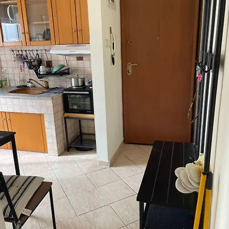 2 Rooms, * Thessaloniki